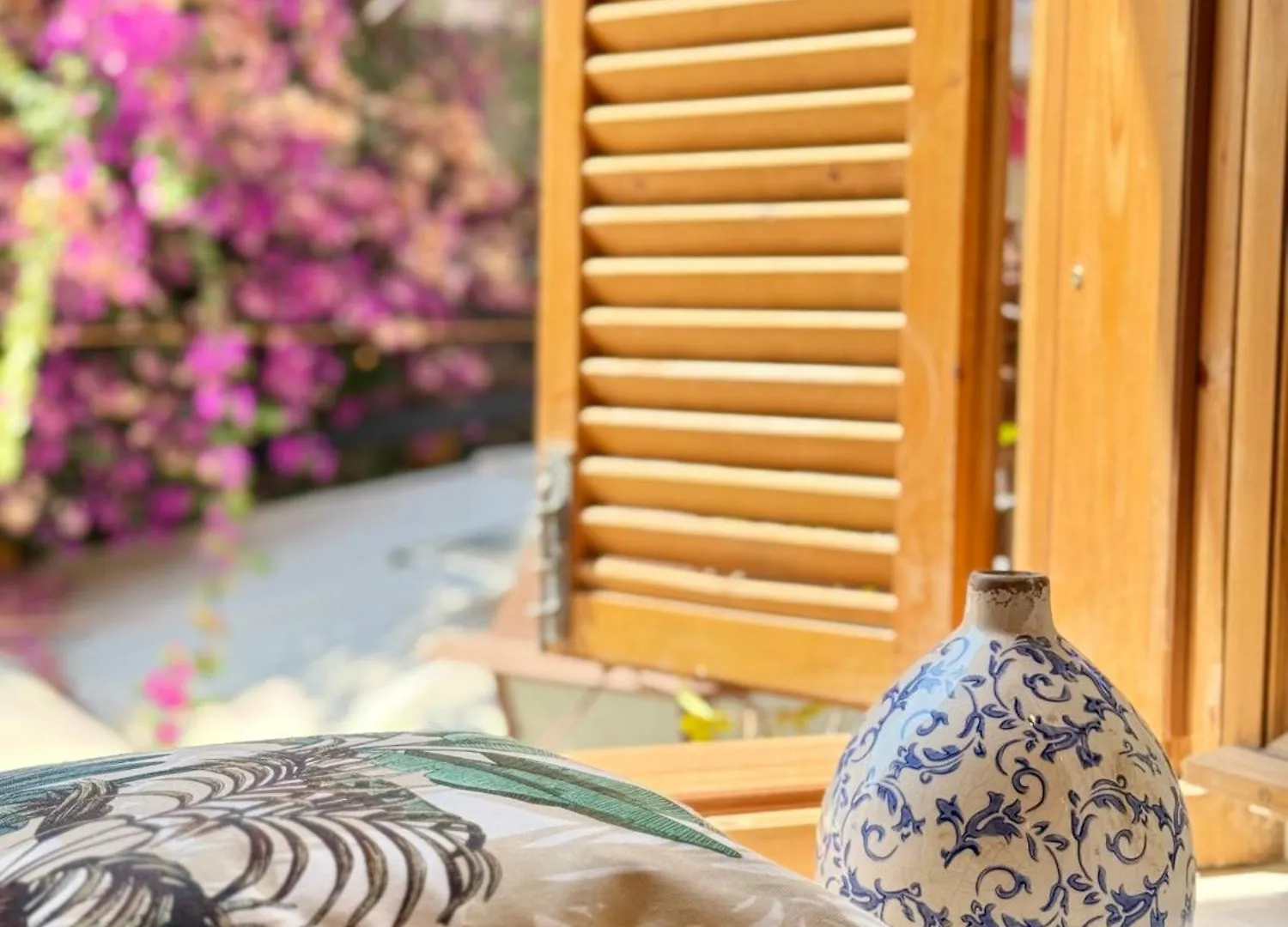 Old Town Suites Muradie Vlorë