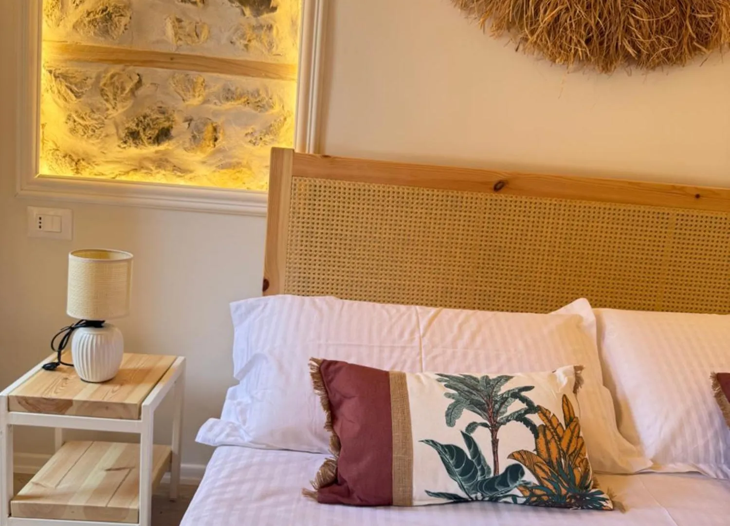 *** Hotel Old Town Suites Muradie Vlorë Albanien