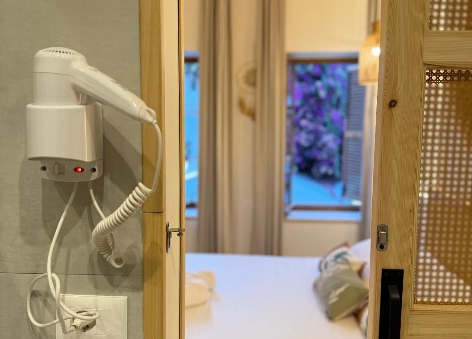 Old Town Suites Muradie Vlorë 3*,  Albanien